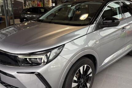 Opel Grandland (X) 61.755 km 22.890 &euro; Herford 32049