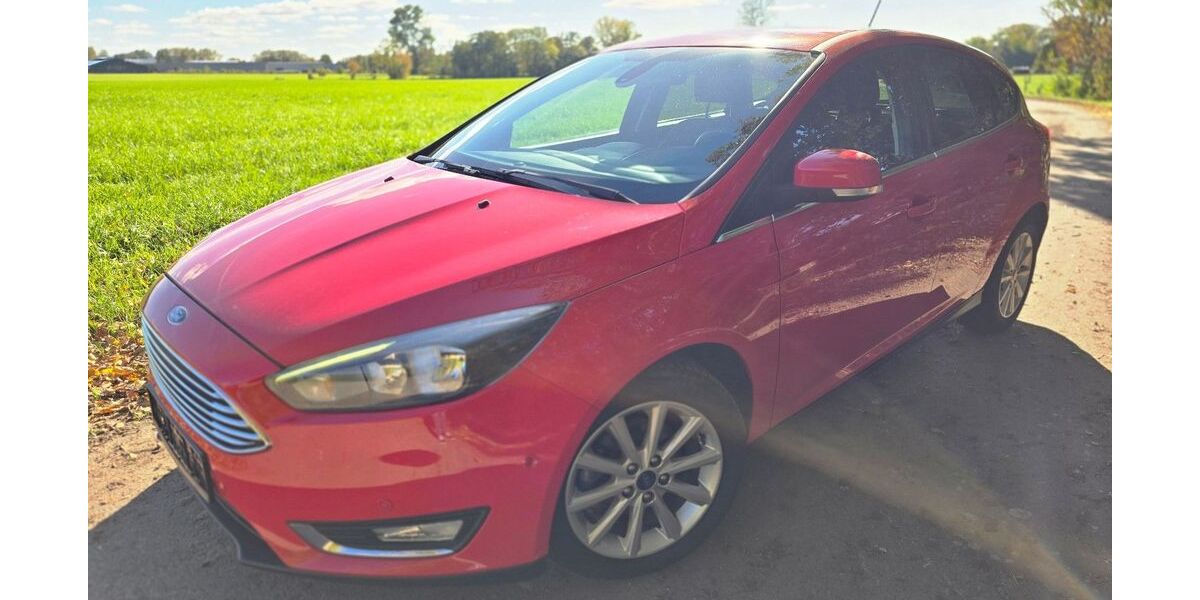 Ford Focus 85.000 km 8.790 &euro; Borgholzhausen 33829