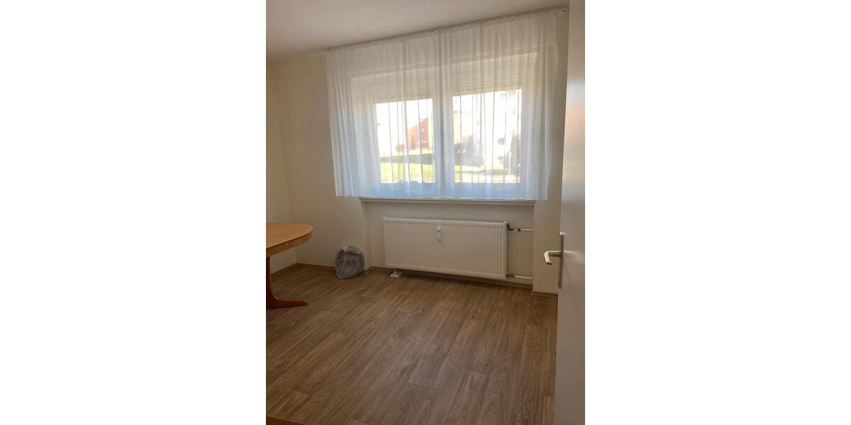 Etagenwohnung Detmold Hakedahl - 4 Zimmer, 82 m&sup2;, 147.000&euro; | Angebot:27406454