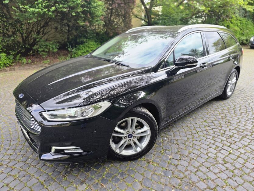 Ford Mondeo 165.300 km 8.290 € Borgholzhausen 33829