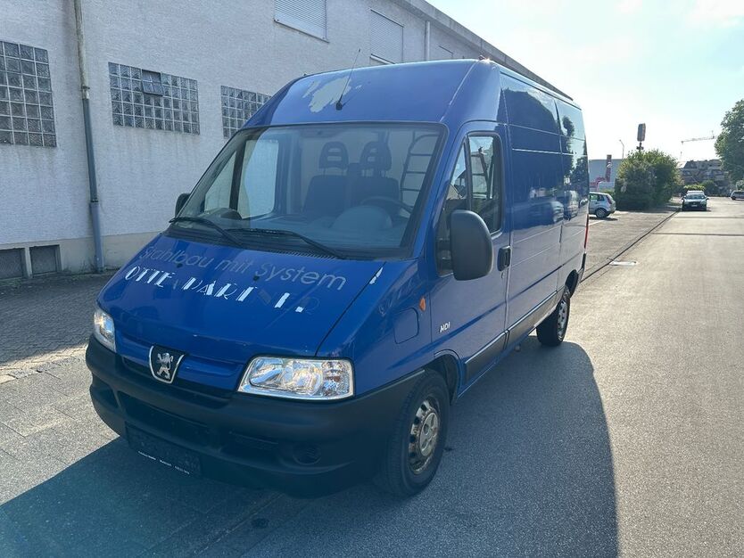 Peugeot Boxer 202.000 km 2.190 € Paderborn 33100