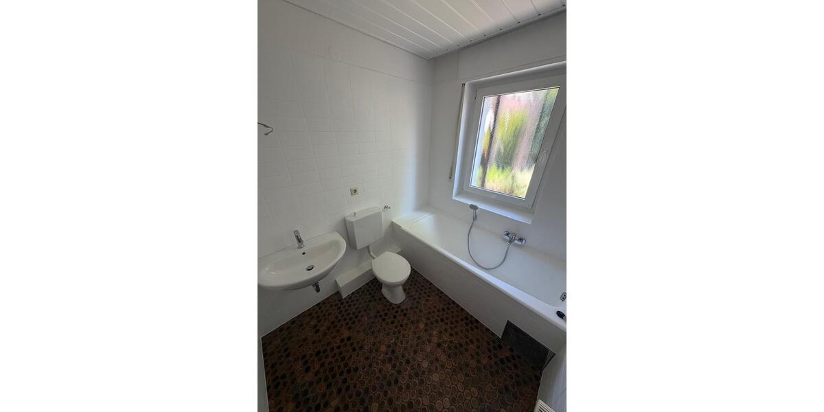 Einfamilienhaus Gütersloh - 5 Zimmer, 136 m&sup2;, 1.350&euro; | Angebot:26434489