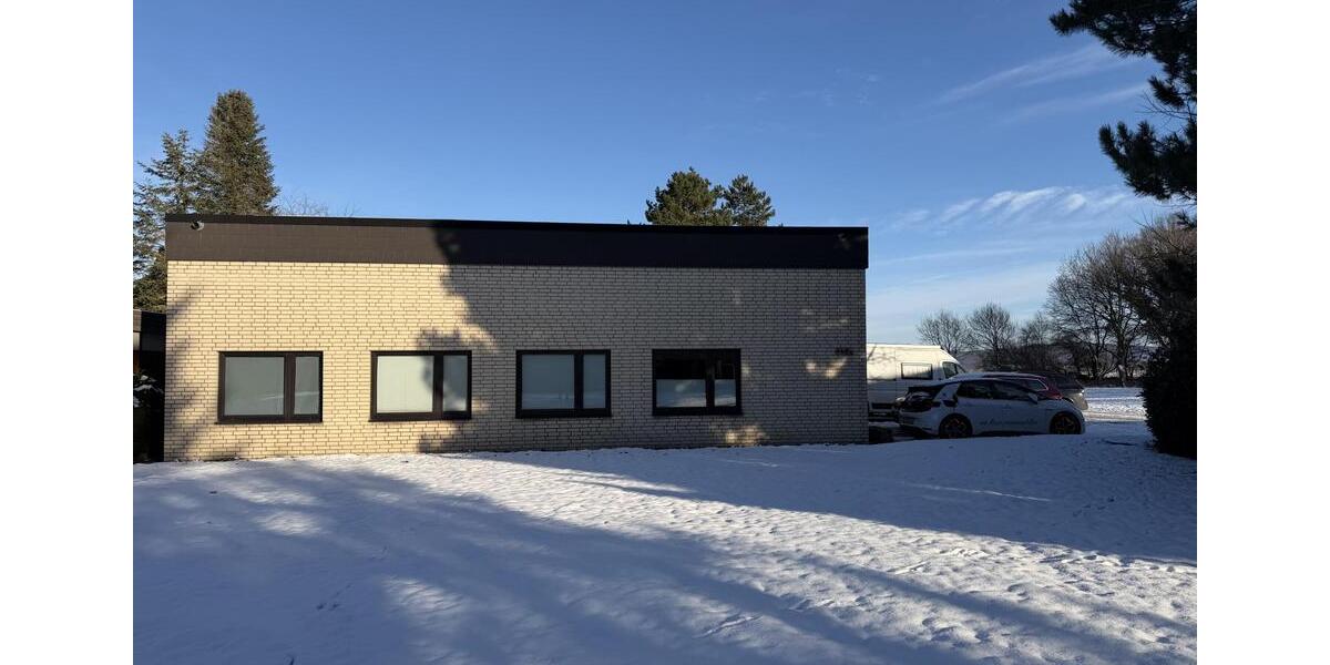 Gewerbeobjekt Bad Salzuflen Biemsen-Ahmsen - 2.600&euro; | Angebot:25990621