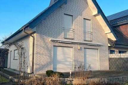 Wohnung Verl - 4 Zimmer, 148 m&sup2;, 1.870&euro; | Angebot:24874879