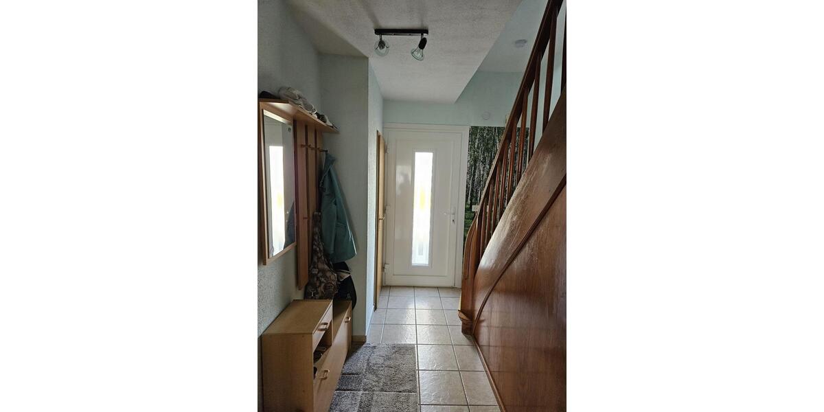 Reihenhaus Bad Salzuflen - 3 Zimmer, 100 m&sup2;, 320.000&euro; | Angebot:25963086