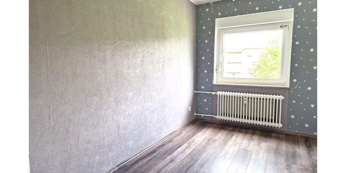 Etagenwohnung Detmold Hakedahl - 4 Zimmer, 82 m&sup2;, 130.000&euro; | Angebot:23159633