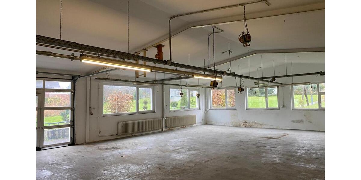 Gewerbeobjekt Bad Salzuflen Biemsen-Ahmsen - 1.300&euro; | Angebot:26479504