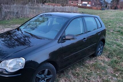 VW Polo 276.000 km 899 &euro; Bünde 32257