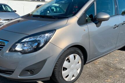 Opel Meriva 66.450 km 6.890 &euro; Rheda-Wiedenbrück 33378