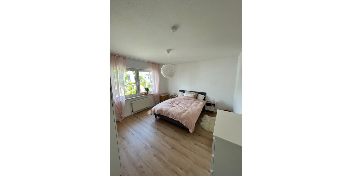 Etagenwohnung Bad Oeynhausen - 2 Zimmer, 74 m&sup2;, 800&euro; | Angebot:26414695