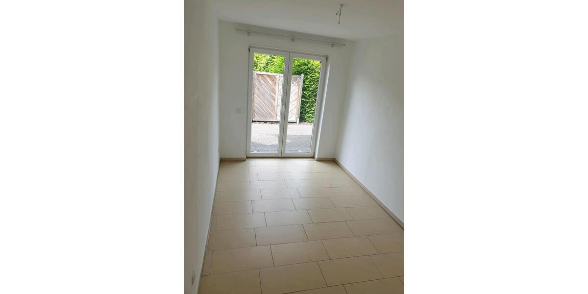 Erdgeschoßwohnung Bielefeld Sennestadt - 3 Zimmer, 84 m&sup2;, 285.000&euro; | Angebot:25825181