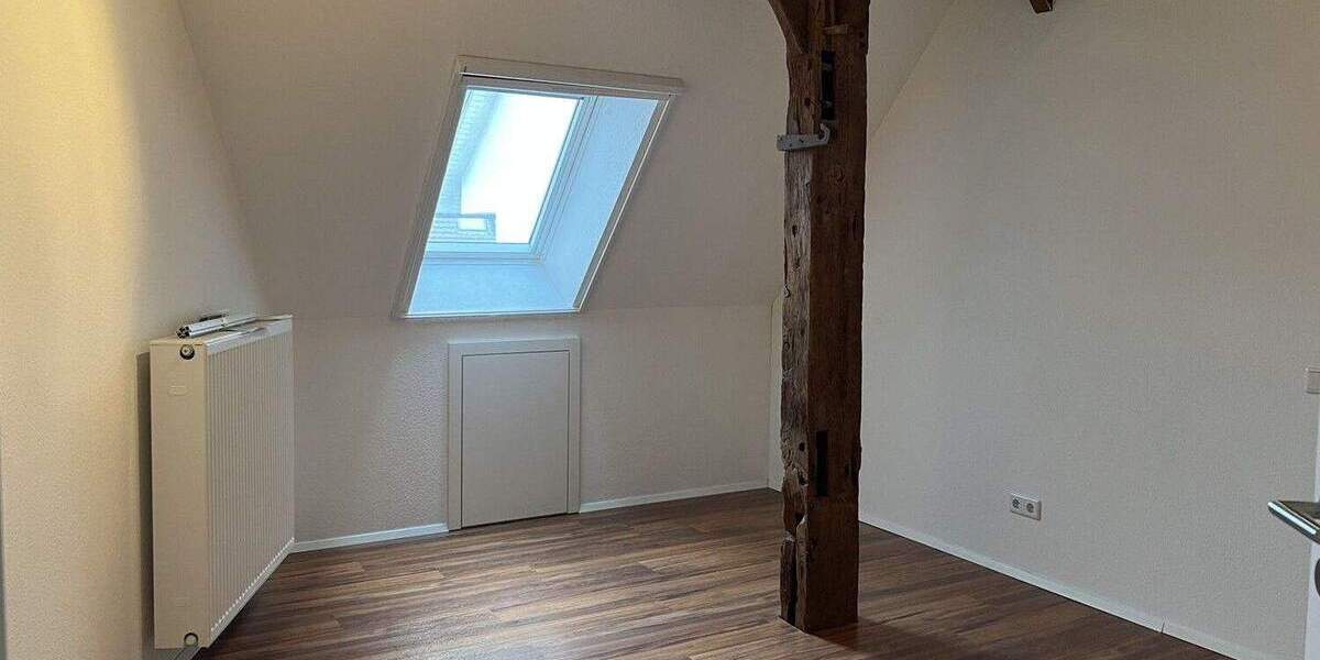 Zentrale und schicke Altbauwohnung | ca. 95 m² | 2 ZKB | Halle (Westf.) 2 zimmer