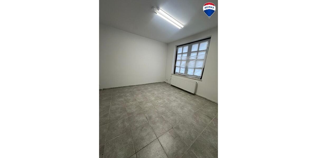 Erdgeschoßwohnung Bielefeld Brackwede - 6 Zimmer, 150 m&sup2;, 1.700&euro; | Angebot:25926014