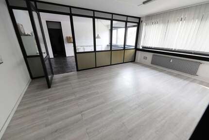 Gewerbeobjekt Lage - 190.000&euro; | Angebot:26963901