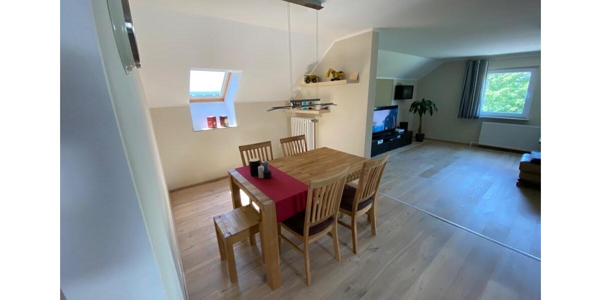Dachgeschoßwohnung Detmold Hakedahl - 3 Zimmer, 90 m&sup2;, 129.900&euro; | Angebot:26901778