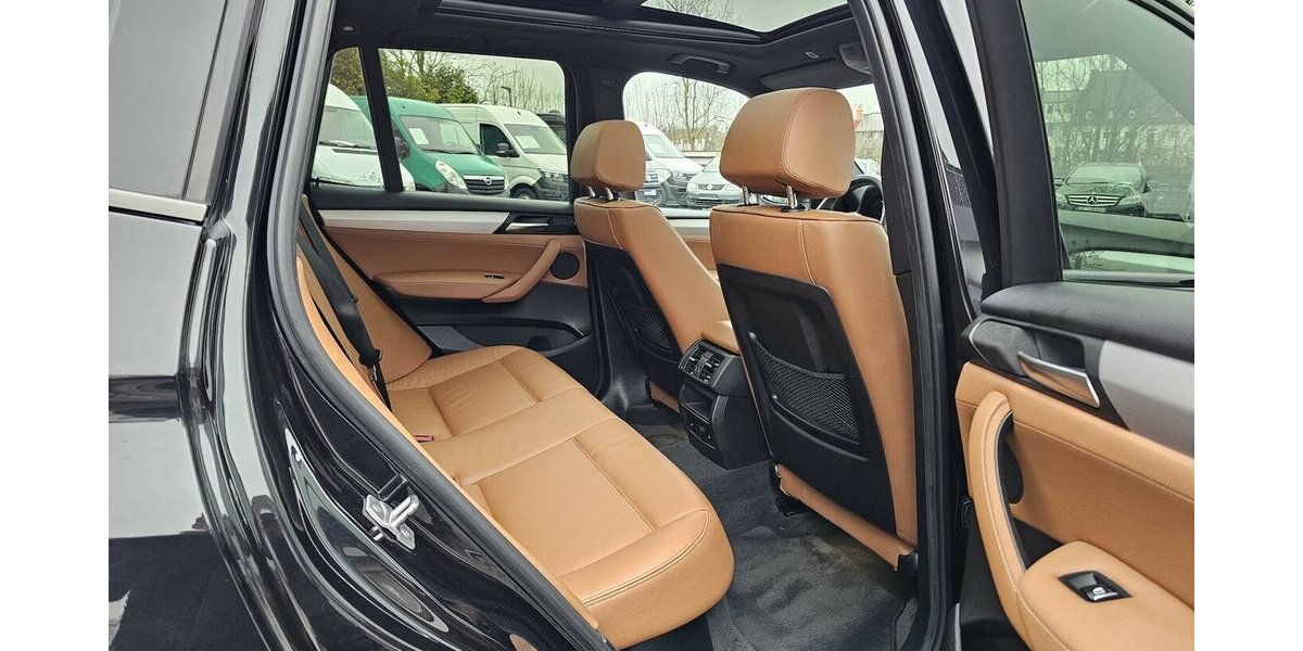 BMW X3 xDrive 30d M Sport LEDER NAVI LED PANO. 114.801 km 29.490 &euro; Löhne 32584