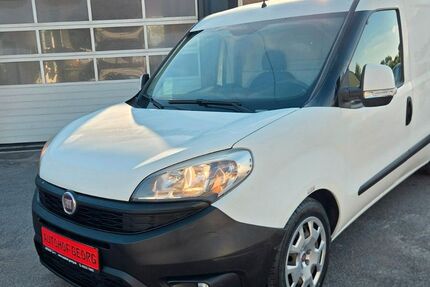 Fiat Doblo 153.300 km 6.999 &euro; Lage 32791