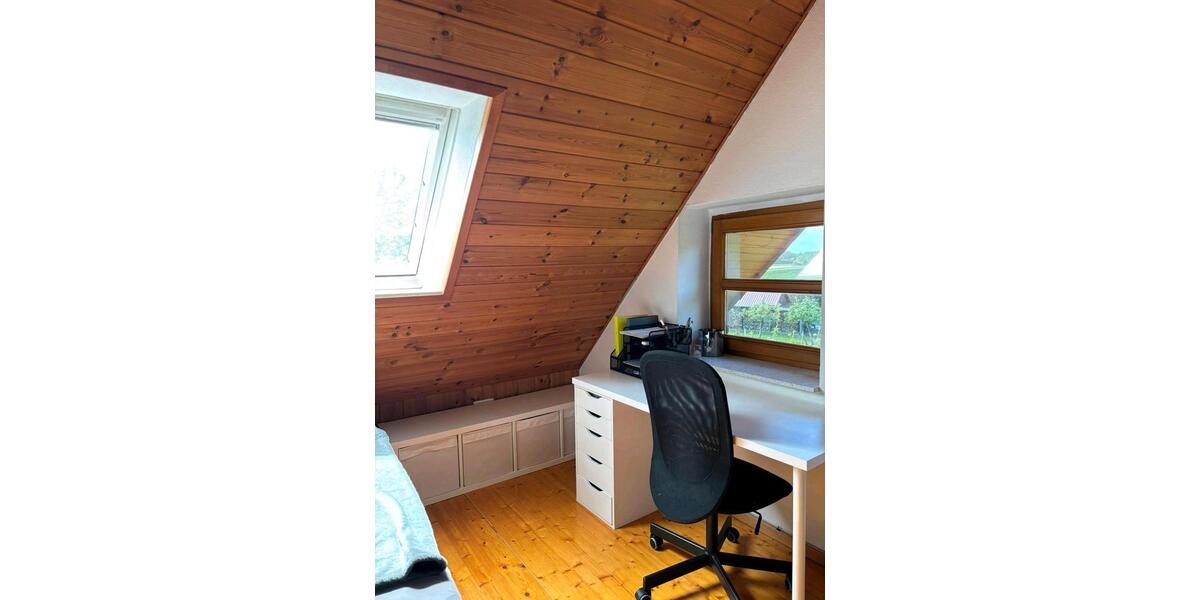 Dachgeschoßwohnung Löhne - 1 Zimmer, 40 m&sup2;, 285&euro; | Angebot:26413510