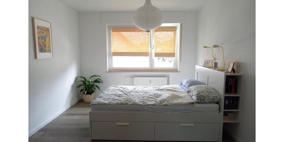 Etagenwohnung Detmold - 4 Zimmer, 87 m&sup2;, 625&euro; | Angebot:25402766