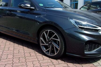 Hyundai i30 23.500 km 21.490 &euro; Herford 32051
