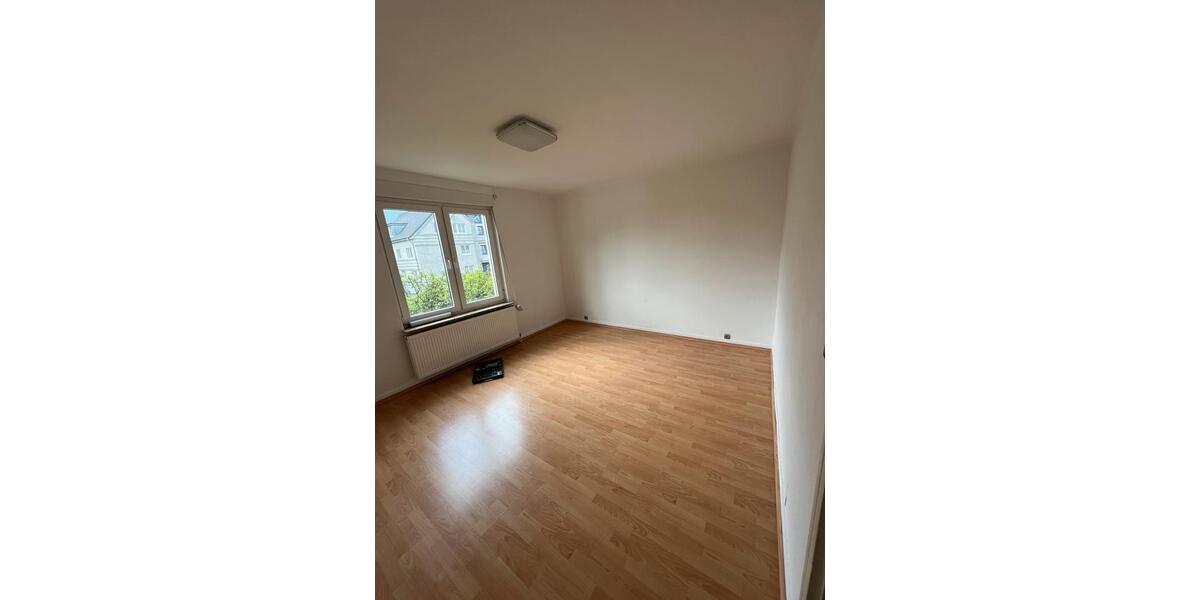Erdgeschoßwohnung Herford Falkendiek - 3 Zimmer, 80 m&sup2;, 1.000&euro; | Angebot:26444156