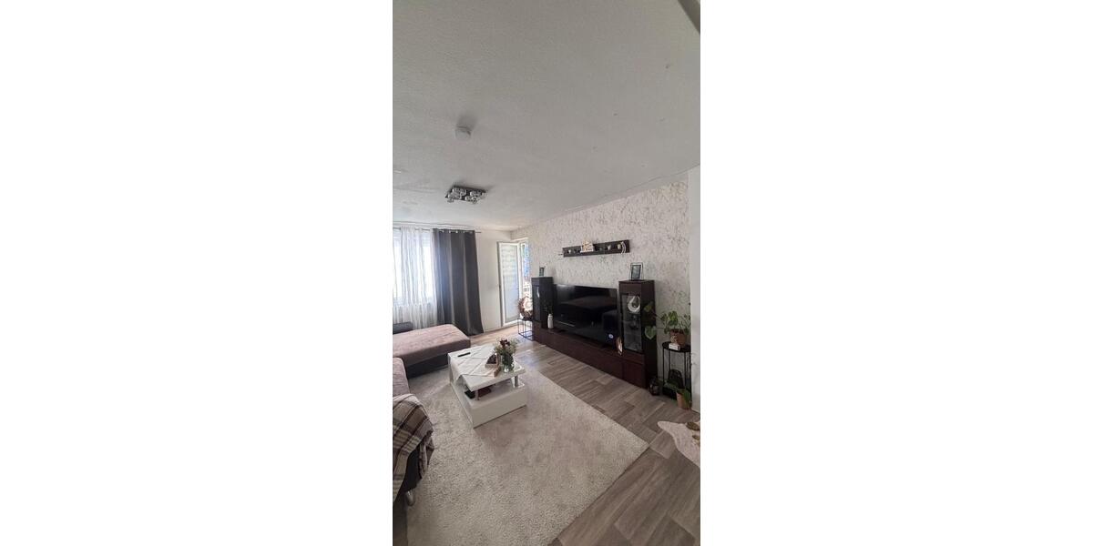 Etagenwohnung Hiddenhausen - 3 Zimmer, 72 m&sup2;, 5.000&euro; | Angebot:25287111