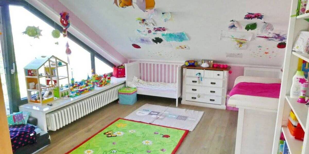 Etagenwohnung Bielefeld Innenstadt - 5 Zimmer, 170 m&sup2;, 2.320&euro; | Angebot:26929291