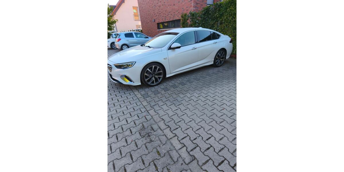 Opel Insignia 171.500 km 12.400 &euro; Gütersloh 33332