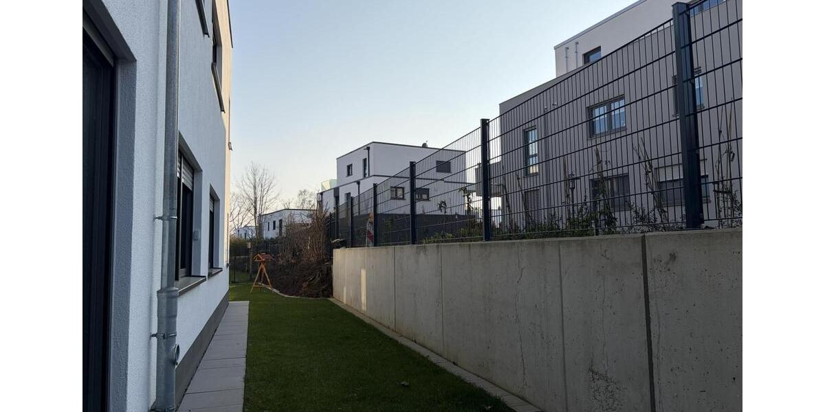 Erdgeschoßwohnung Bielefeld Heepen - 2 Zimmer, 65 m&sup2;, 935&euro; | Angebot:25363974