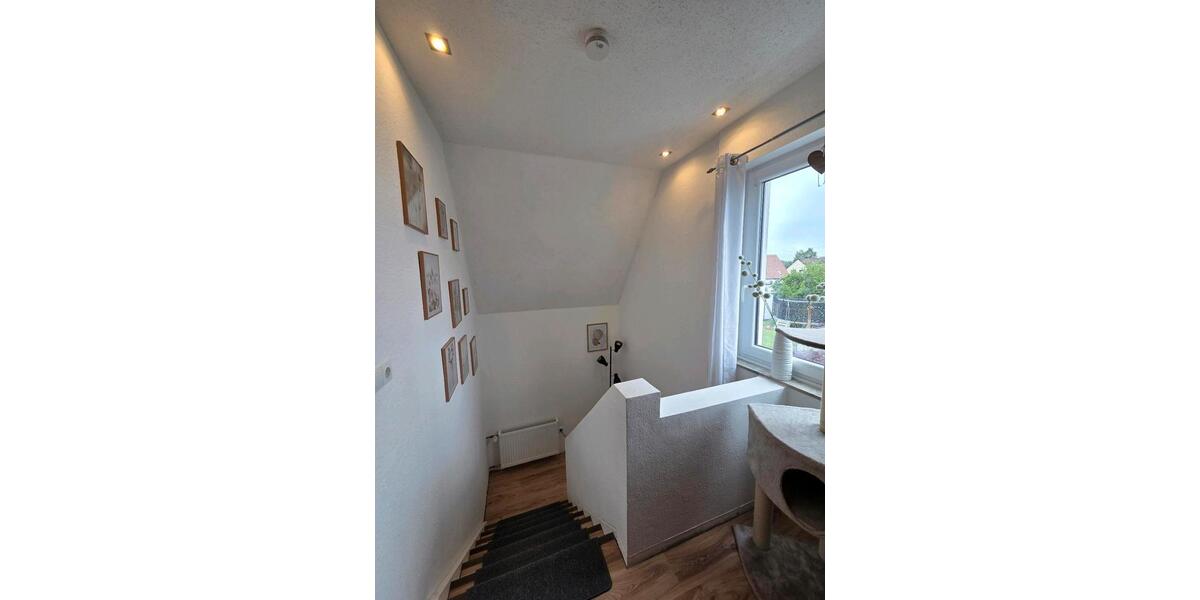 Einfamilienhaus Kirchlengern - 7 Zimmer, 149 m&sup2;, 320.000&euro; | Angebot:27014730