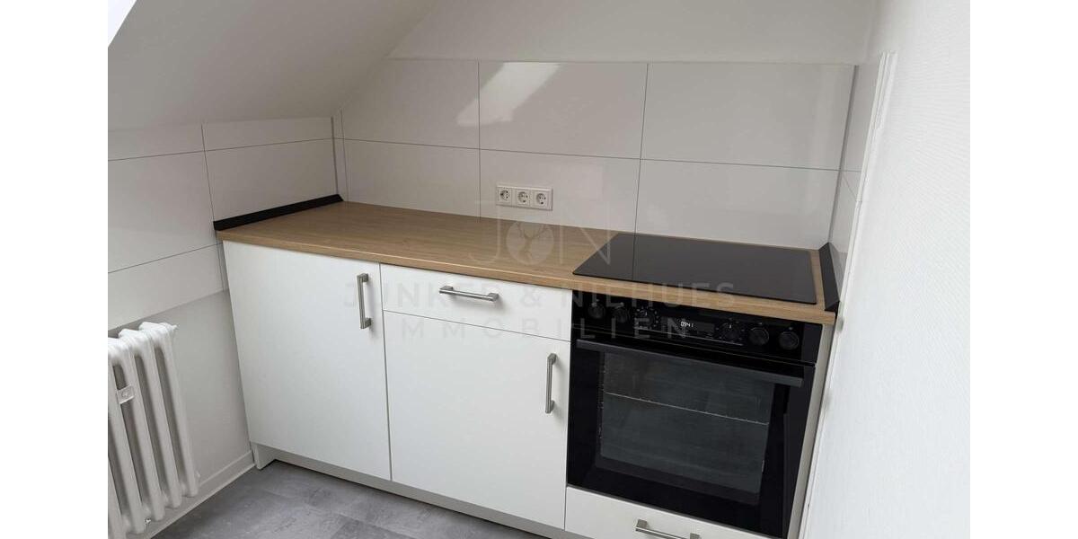 Dachgeschoßwohnung Leopoldshöhe - 3 Zimmer, 76 m&sup2;, 650&euro; | Angebot:25233590