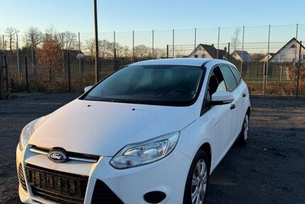 Ford Focus 152.000 km 5.500 &euro; Bielefeld 33619