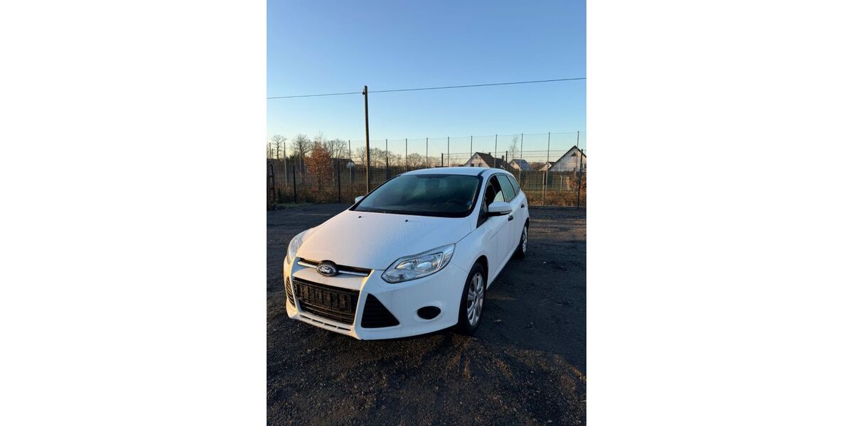 Ford Focus 152.000 km 5.500 &euro; Bielefeld 33619