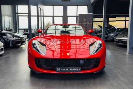 Ferrari 812 12.000 km 429.900 € Bielefeld 33647