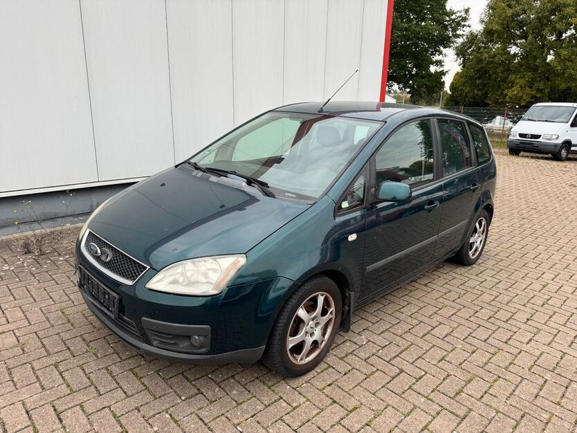 Ford Focus 245.000 km 850 € Detmold 32758