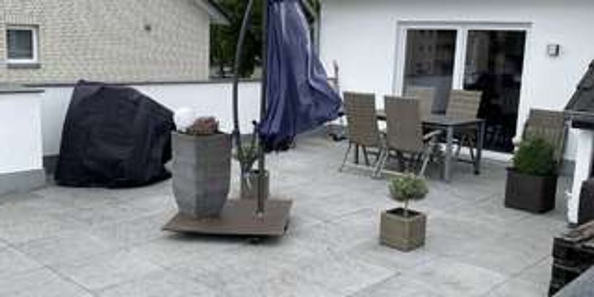 Moderne Wohnung mit 65 m² Dachterrasse – ideal für bis zu 3 Personen & WG-geeignet - Maisonettenwohnung Bielefeld Sennestadt | Angebot:27076267