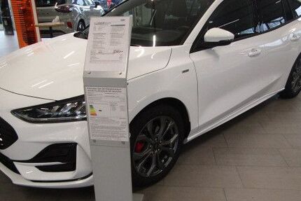 Ford Focus 7.881 km 25.950 &euro; Bad Oeynhausen 32547
