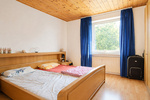 Ein- bis Zweifamilienhaus mit Wintergarten, großem Grundstück und vielseitigen Nutzungsmöglichkeiten - Zweifamilienhaus Löhne | Angebot:26381348