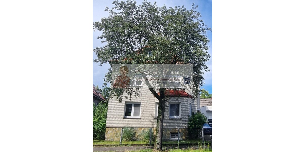 Zentral - ruhig - großes Grundstück_provisionsfrei für Käufer - Zweifamilienhaus Gütersloh | Angebot:23476775