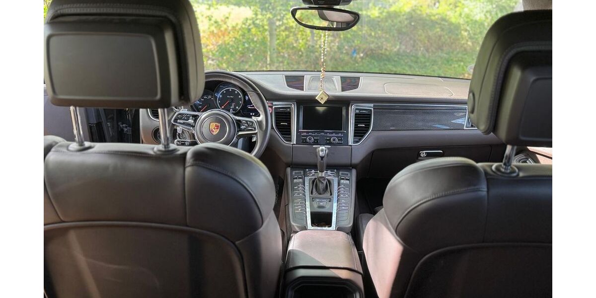 Porsche Macan 220.000 km 22.999 &euro; Bielefeld 33602