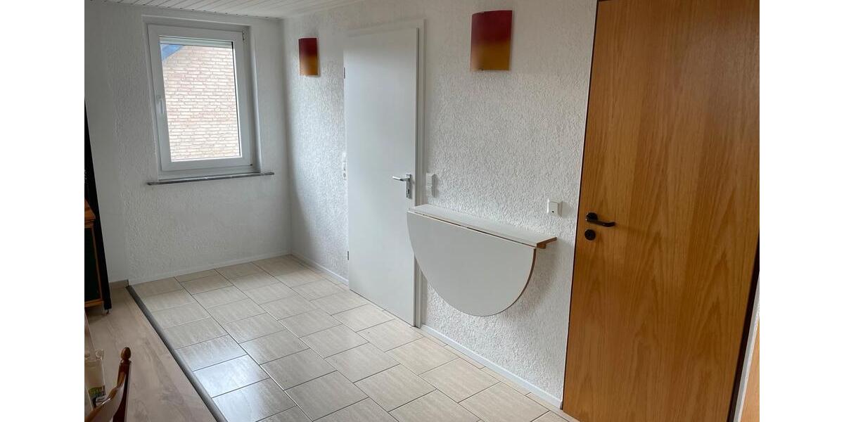 Dachgeschoßwohnung Bad Salzuflen Biemsen-Ahmsen - 2 Zimmer, 63 m&sup2;, 640&euro; | Angebot:26023984