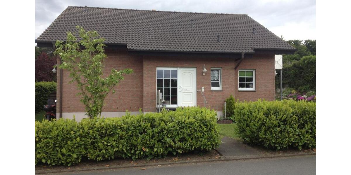 Single Souterrainwohnung ab 0426 oder früher DT-Pivitsheide VL 2 zimmer