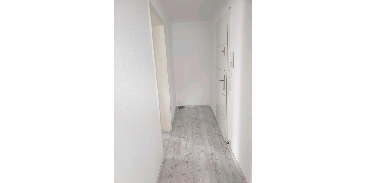 Dachgeschoßwohnung Bielefeld Jöllenbeck - 3 Zimmer, 60 m&sup2;, 630&euro; | Angebot:25612859
