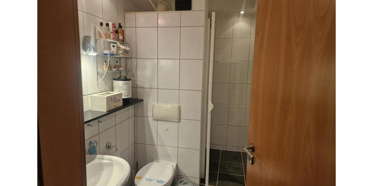 Zweifamilienhaus mit potenzial und OHNE Makler 7 zimmer