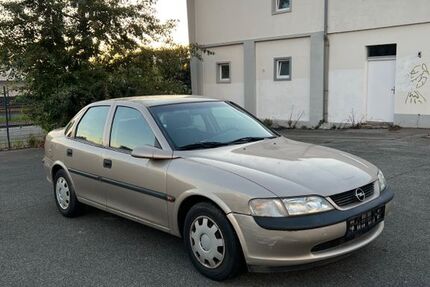 Opel Vectra 149.000 km 1.000 € Detmold 32756