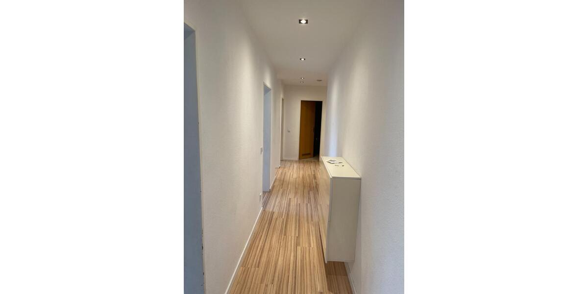 Etagenwohnung Bielefeld Senne - 4 Zimmer, 92 m&sup2;, 1.400&euro; | Angebot:25405151