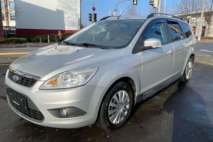 Ford Focus 147.000 km 3.590 &euro; Herford 32049