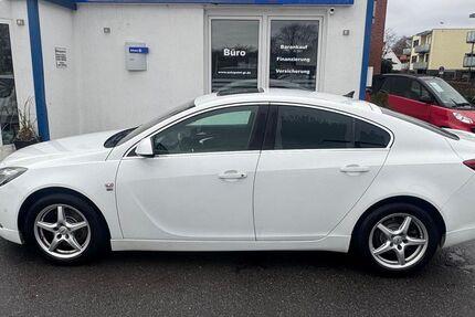 Opel Insignia 213.000 km 7.950 &euro; Gütersloh 33330