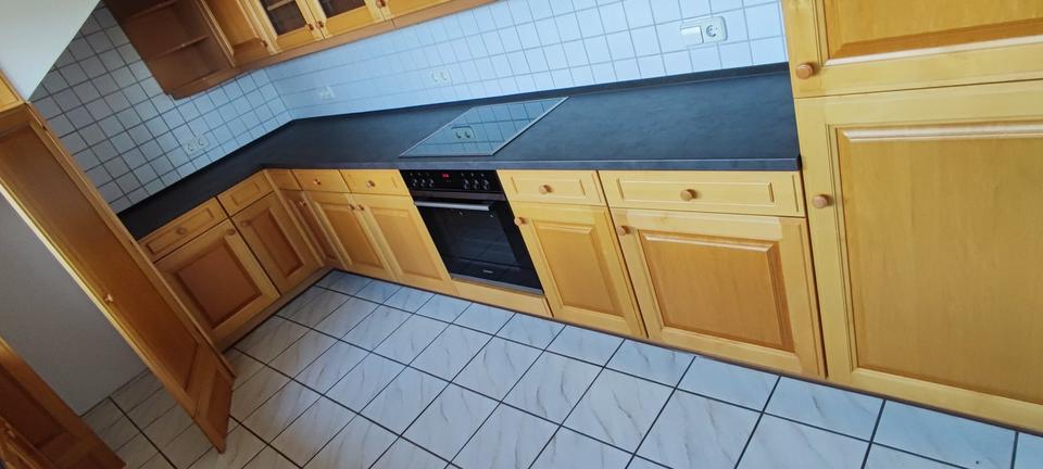 Dachgeschoßwohnung Schloß Holte-Stukenbrock Stukenbrock - 2 Zimmer, 69 m&sup2;, 485&euro; | Angebot:25637289