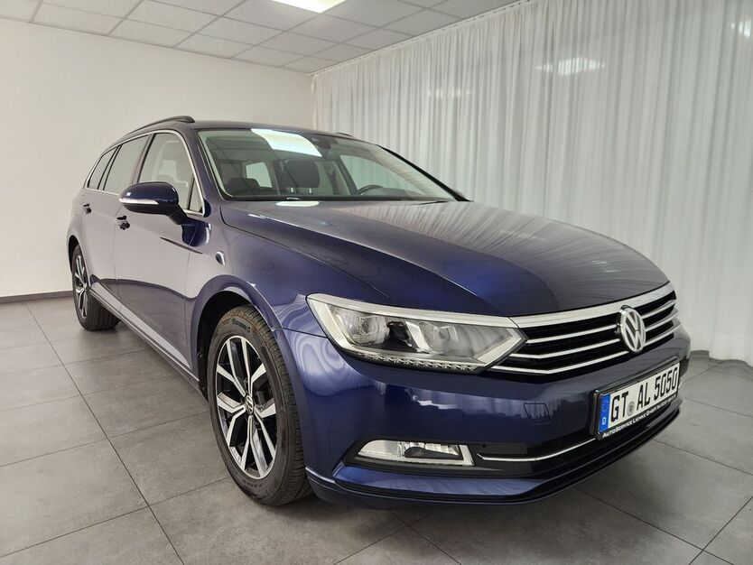 VW Passat 118.985 km 19.990 € Schloß Holte-Stukenbrock 33758